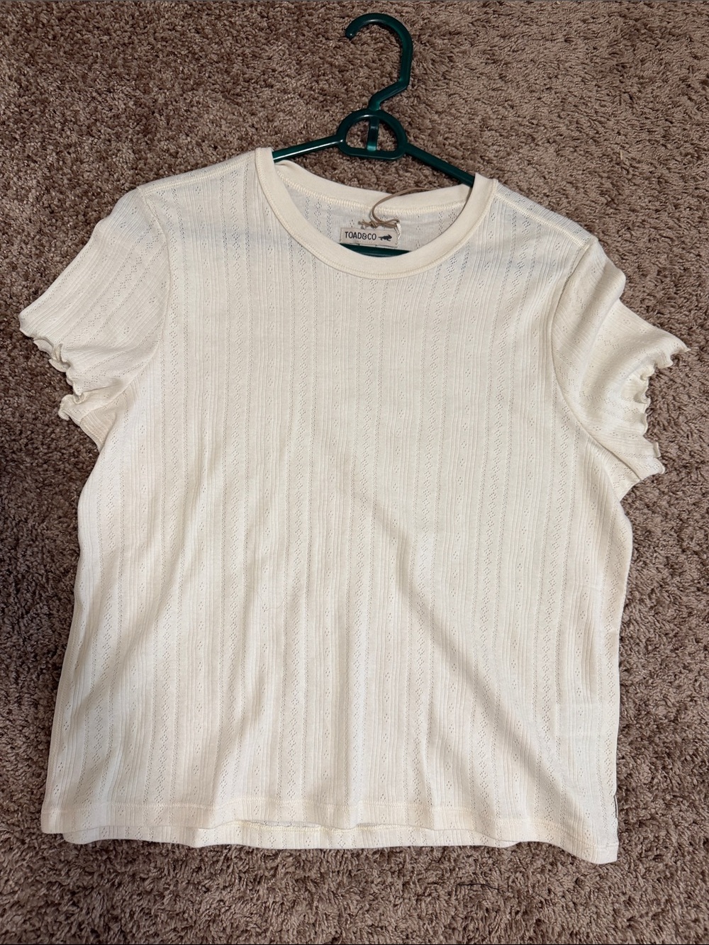 Toad&Co Cream Short Sleeve Eyelet Knit Tee with Flutter Sleeves NWT!
